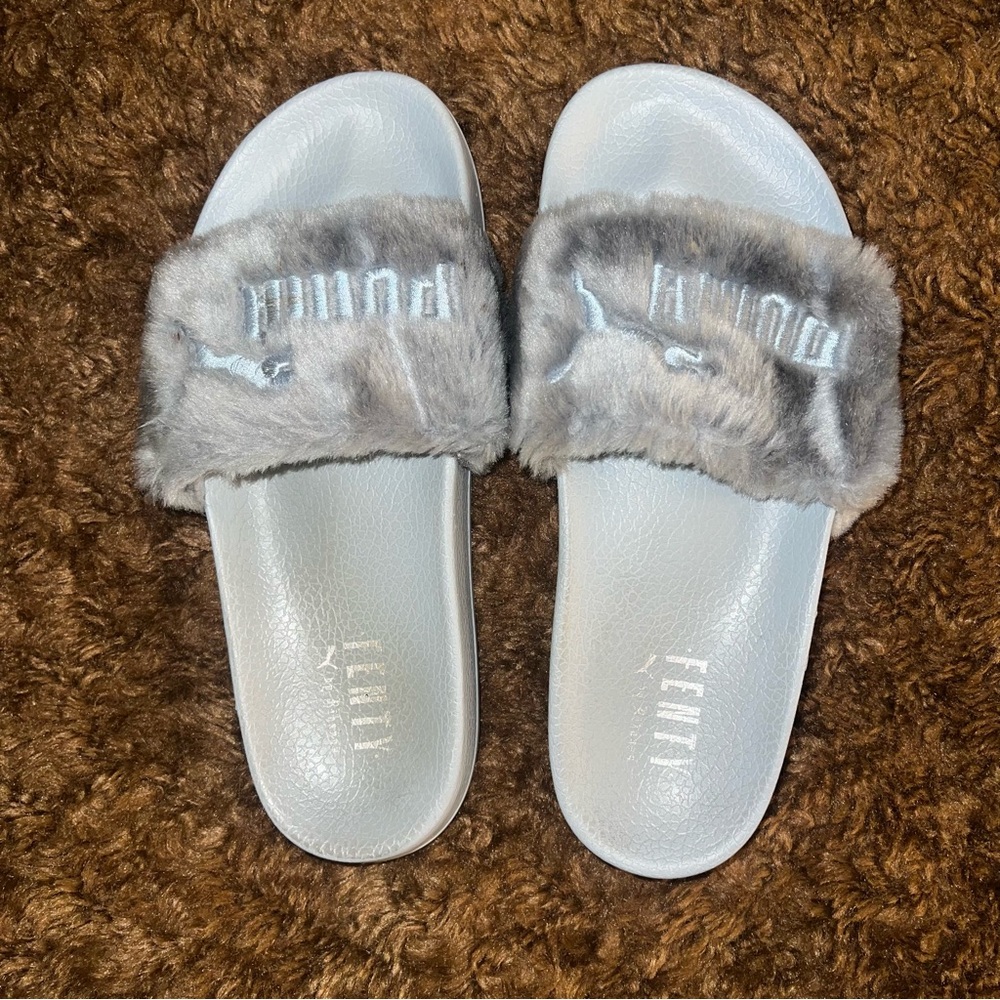 PUMA FENTY: Leadcat Silver Fenty Slides